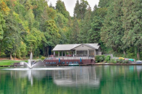 Luxurious Waterfront Retreat with Private Pond!